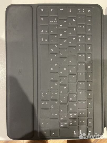 Клавиатура Logitech Rugged Folio для iPad 10.2