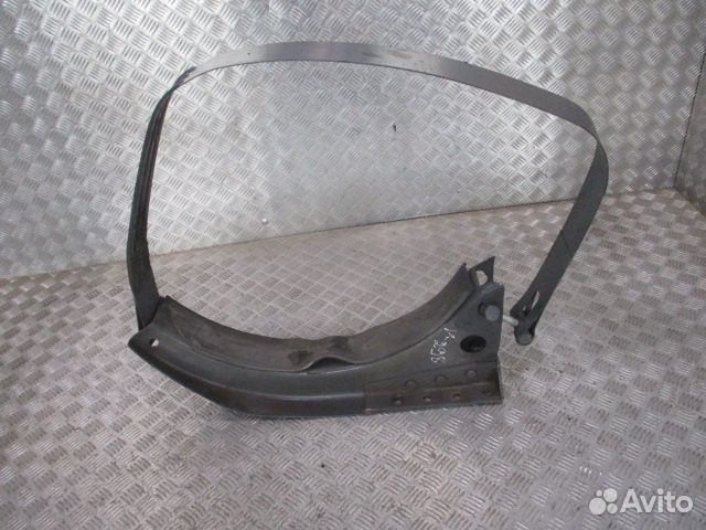 Кронштейн топливного бака Volvo 20721537