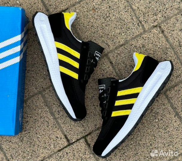 Кроссовки adidas retropy e5