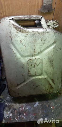 Канистра 20 литров бу железная