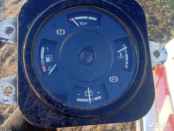 Продам комбинация приборов Волга (газ-31029)