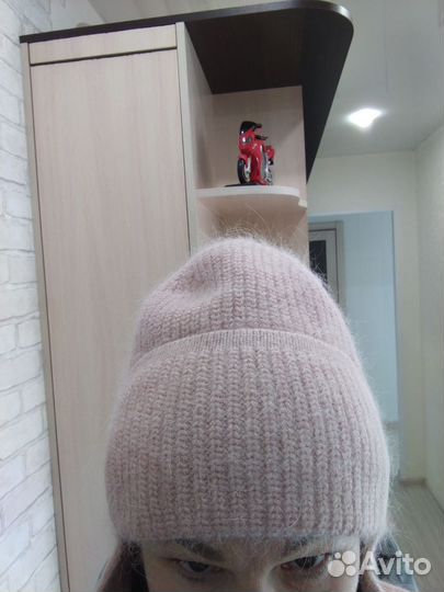 Шапка женская из ангоры