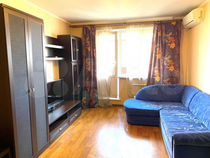 1-к. квартира, 40 м², 10/17 эт.