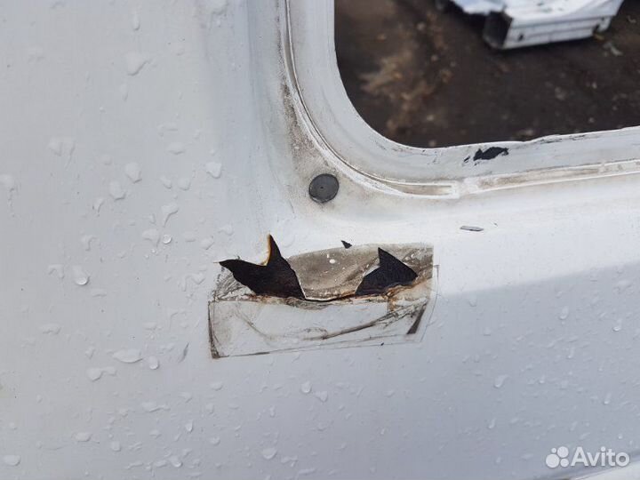 Крыло заднее заднее правое Honda Stepwgn RF7 K20A