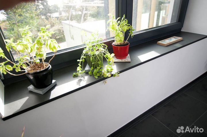 Подоконник moeller LD-40 Черный clean touch