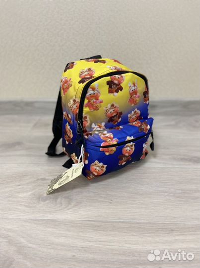 Рюкзак для девочки новый