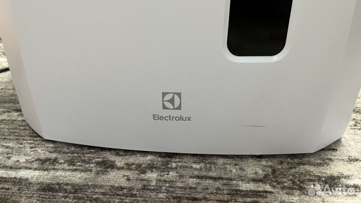 Увлажнитель мойка воздуха electrolux 6515