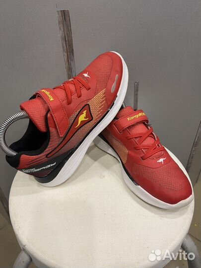 Кроссовки kangaroos размер 35