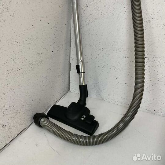Пылесос Electrolux SL241D (Рассрочка / Б4)