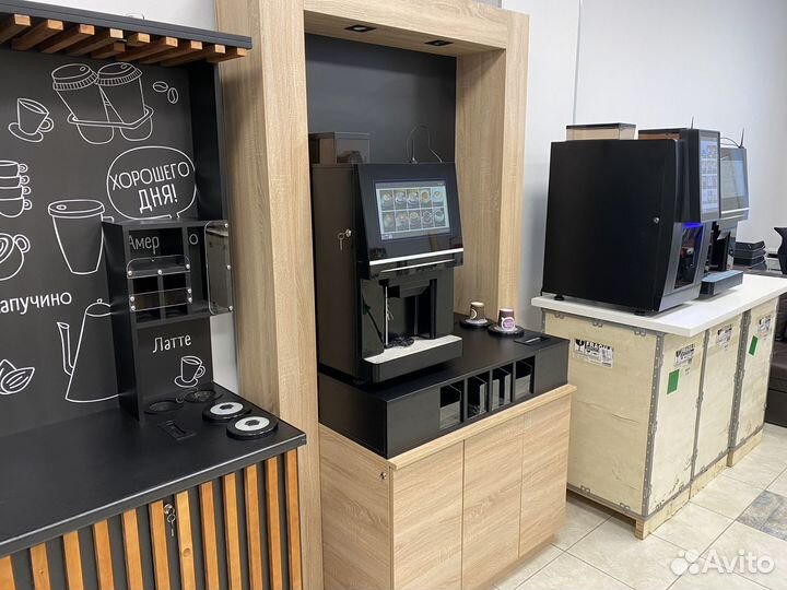 Профессиональная кофемашина для кафе Jetinno