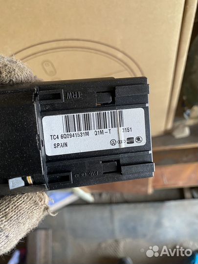 Переключатель света 6Q0941531 polo sedan
