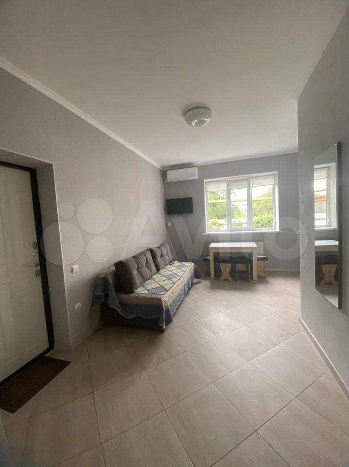 2-к. квартира, 50 м², 1/2 эт.