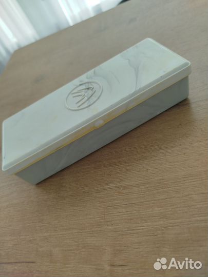 Футляр с лапками