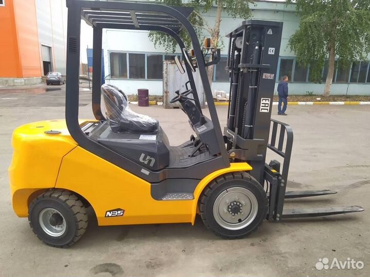 Вилочный погрузчик UN Forklifts FG35, 2023