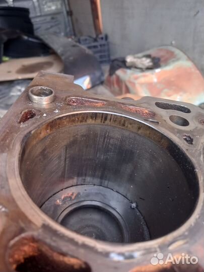 Блок двигателя каминс 2.8тевро 4