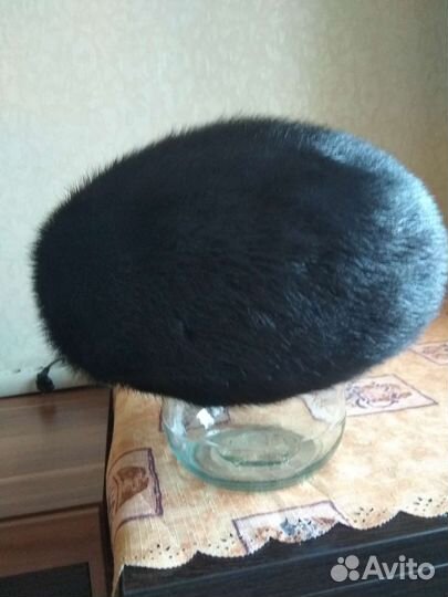 Берет женский норковый черный