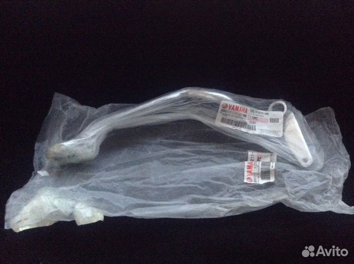 Оригинальная педаль тормоза Yamaha YBR 125