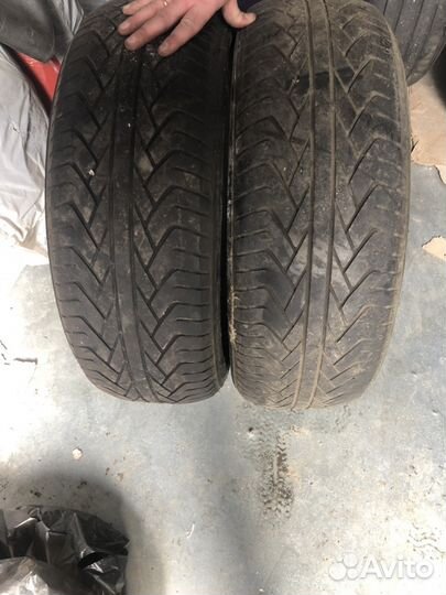 Yokohama 125T 235/65 R17
