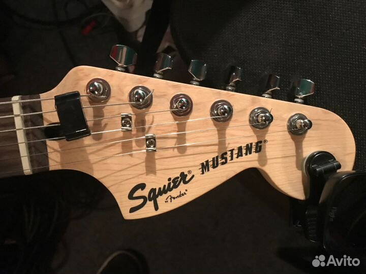 Гитара Fender Squier Bullet Mustang HH