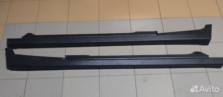 Пластмассовые накладки на пороги на ваз-21123 купэ