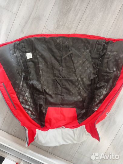 Горнолыжный костюм