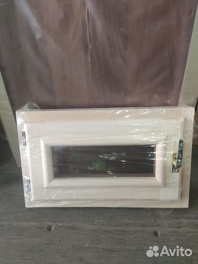 Форточка деревянная