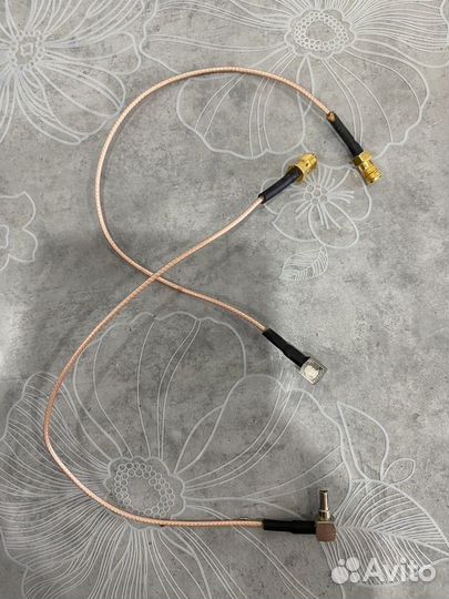 Антенный адаптер Пигтейл CRC9 - SMA-Female