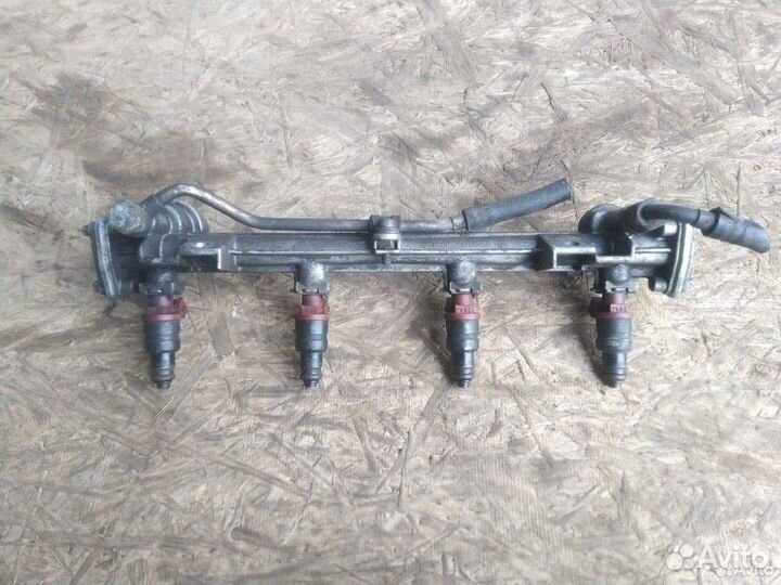 Форсунки рампа Mercedes-Benz E-Класс W210/S210