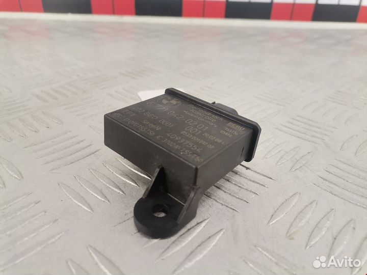 Блок контроля давления в шинах BMW 7 6771042