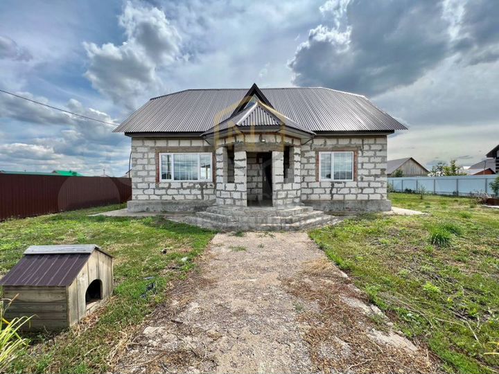 Дом 175,6 м² на участке 11,3 сот.