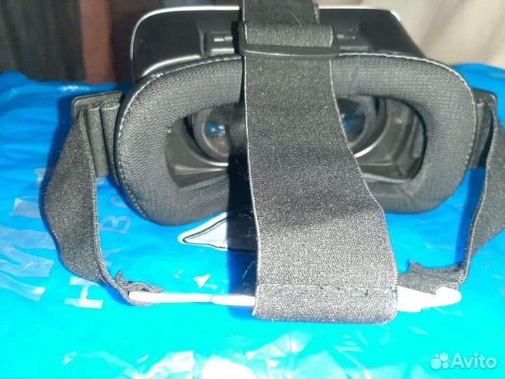 Очки виртуальной реальности для телефона