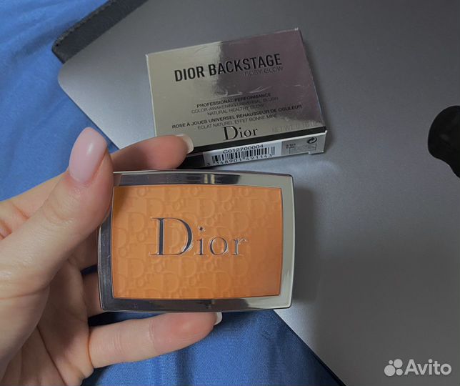 Румяна Dior Backstage (004)