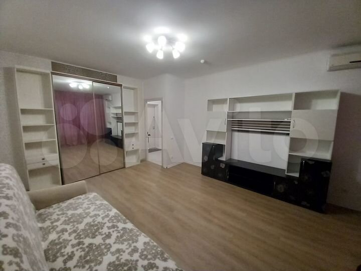 1-к. квартира, 45 м², 21/23 эт.