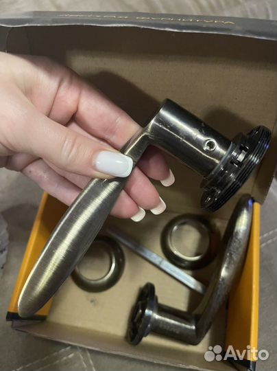 Ручки дверные для межкомнатных