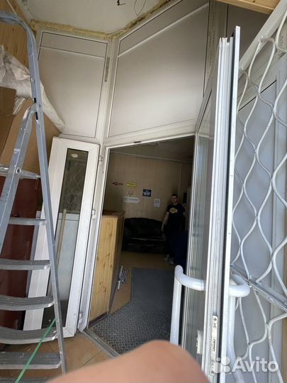 Тамбур с двойной дверью