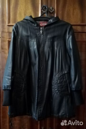 Куртка демисезонная женская б/у