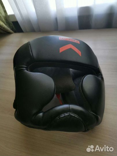 Обмундирование для единоборств