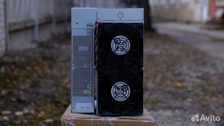 Antminer s19xp 141th Новые