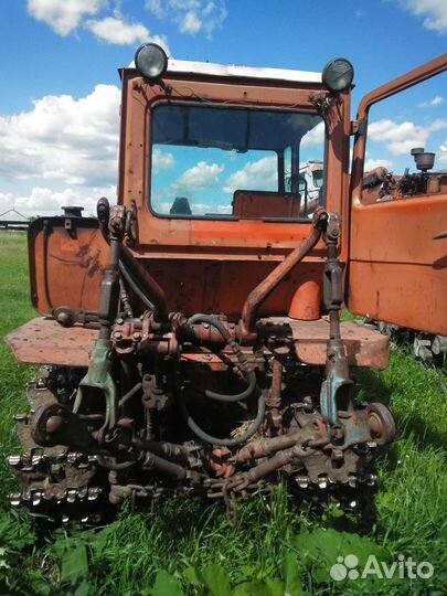 Трактор ВгТЗ ДТ-75, 1988