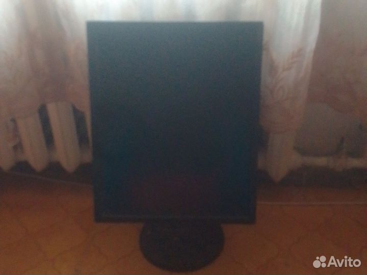 Монитор для компьютера бу