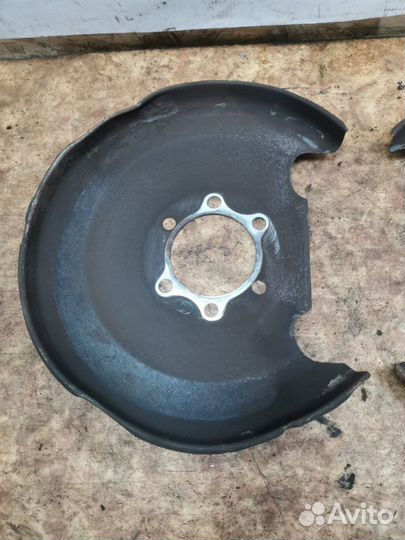 Пыльник тормозного диска задний Mitsubishi Asx SUV