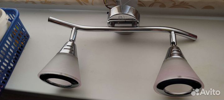 Люстра настенная