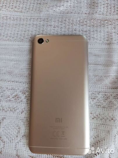 Телефон Xiaomi redmi note 5a