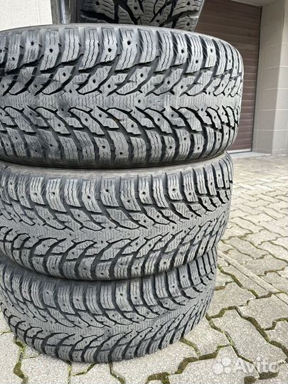 Nokian Tyres Hakkapeliitta 9 SUV 265/50 R20