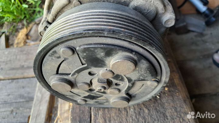 Генератор и компрессор кондиционера