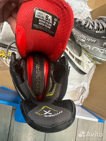 Коньки bauer hyperlite 5,5 fit2
