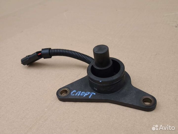 Датчик распредвала Kia Sportage 1 2.0л FE