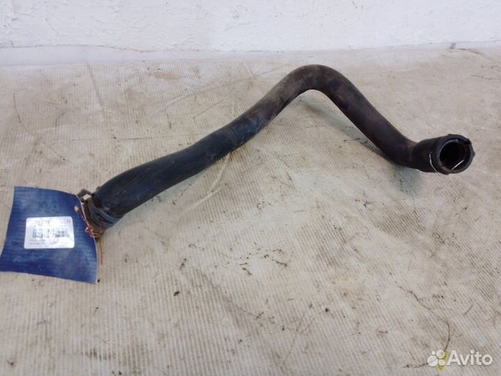 Патрубок отопителя Volkswagen Passat B5
