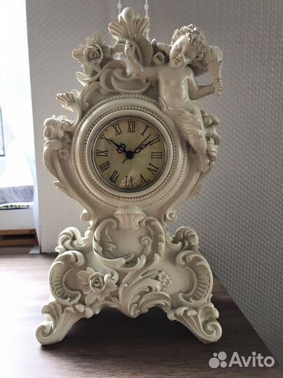 Часы интерьерные