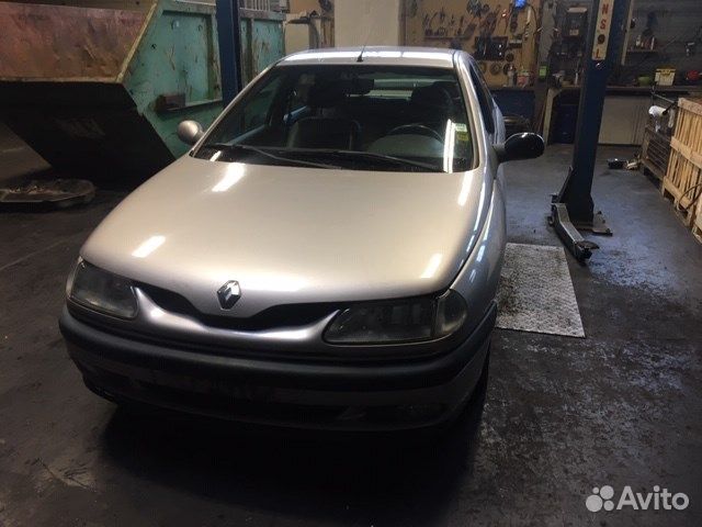 Разбор на запчасти Renault Laguna 1994-2001